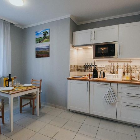 Vitalis Apartman Eger Exterior foto