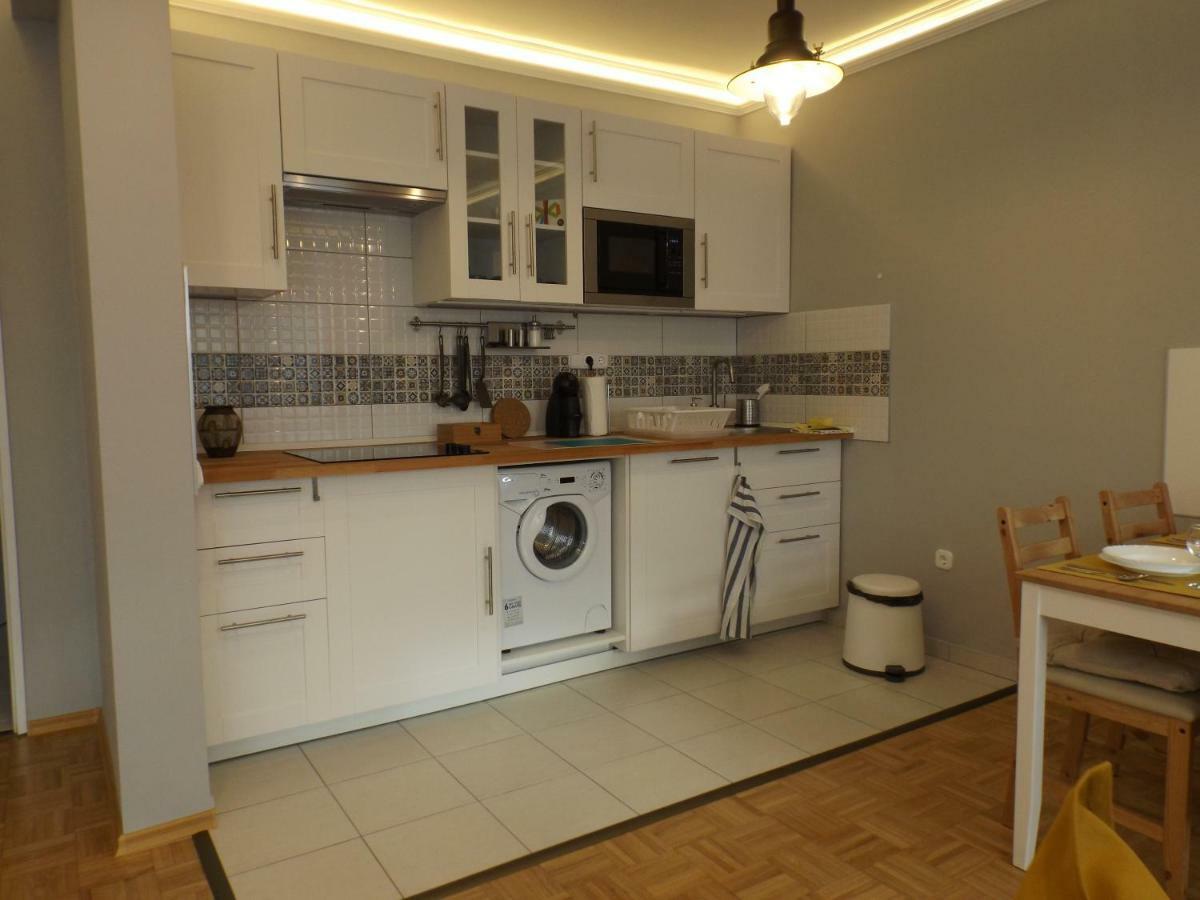 Vitalis Apartman Eger Exterior foto