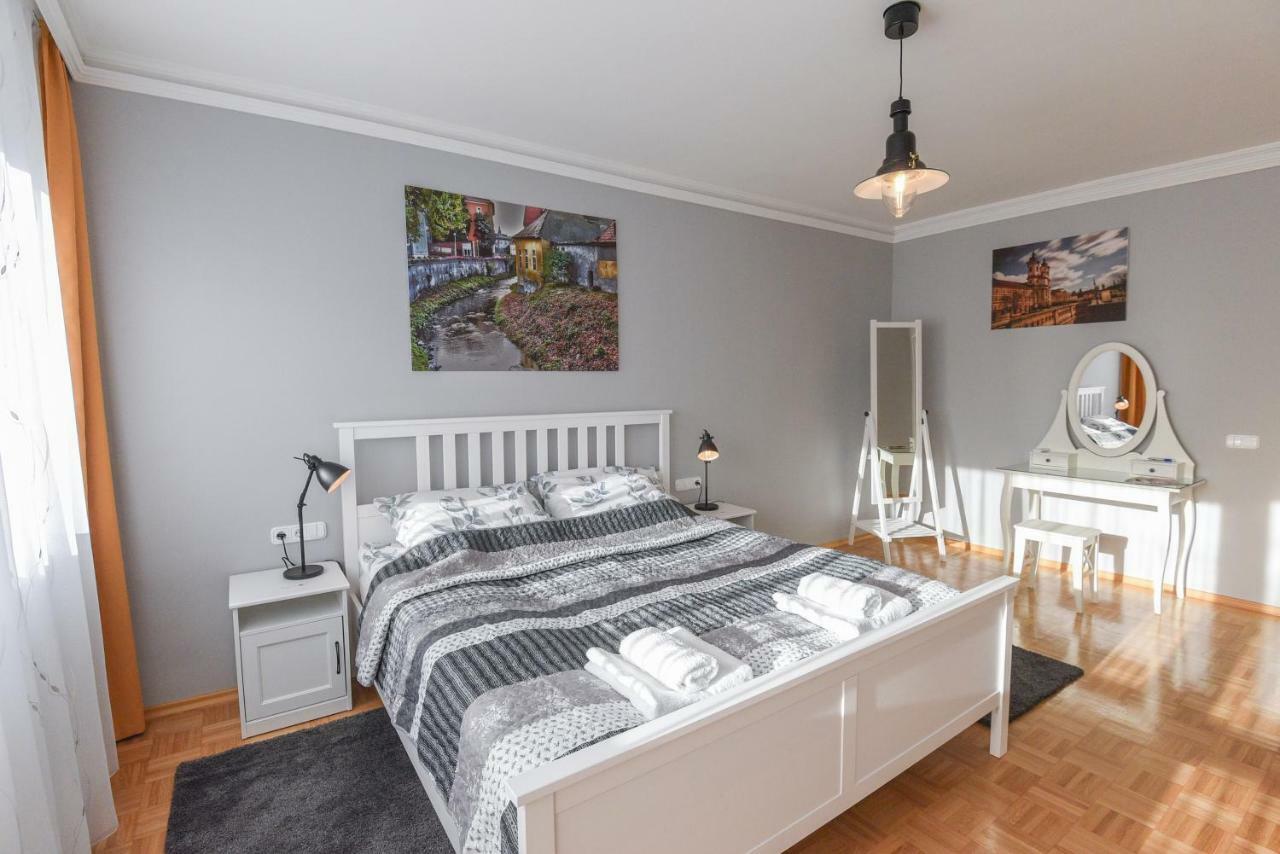 Vitalis Apartman Eger Exterior foto