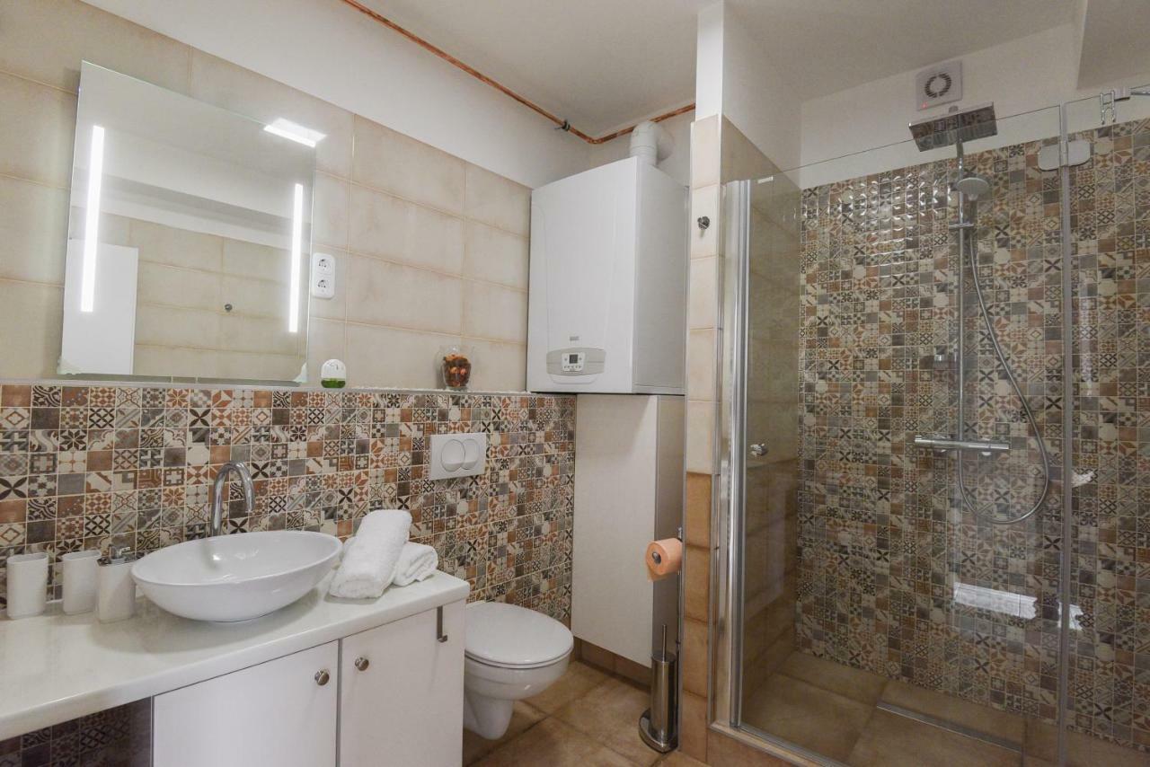 Vitalis Apartman Eger Exterior foto